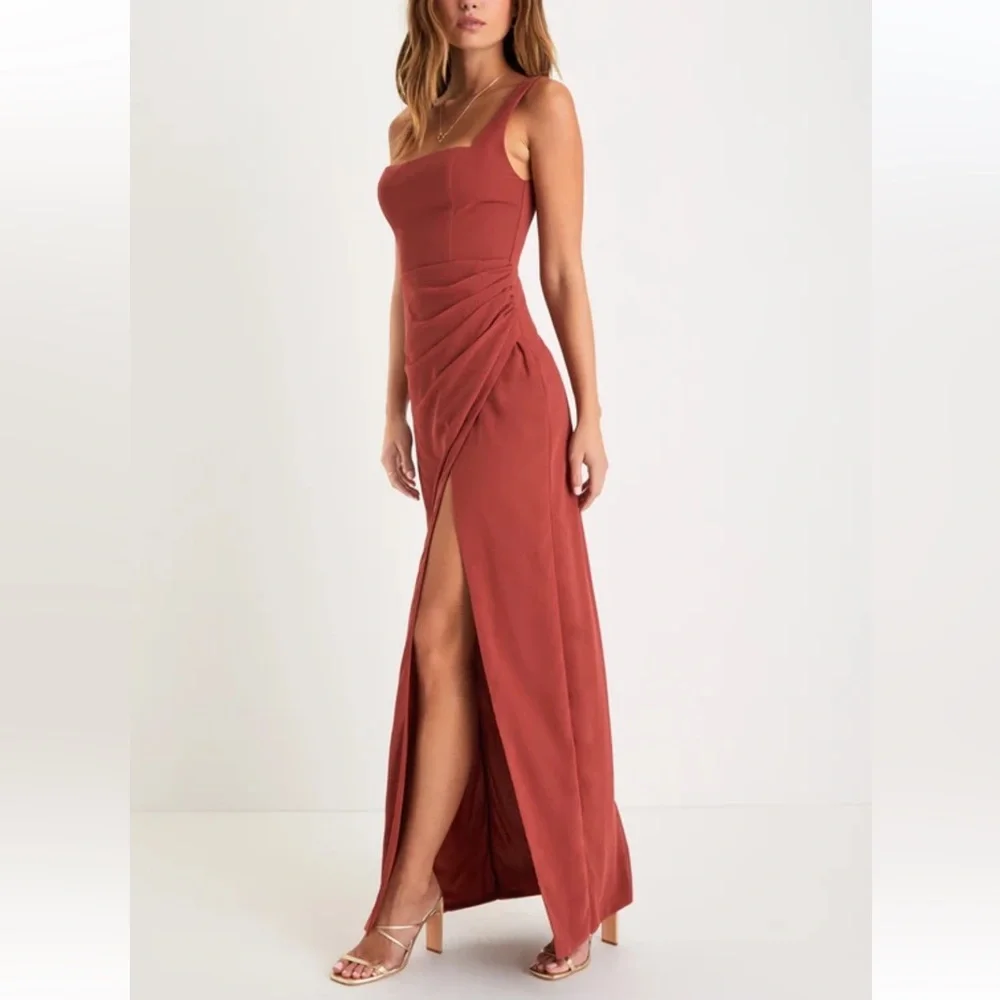 Lulu’s Terracotta Formal Gown - Picture 3 of 3